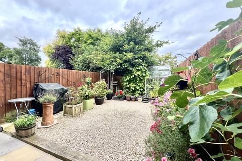 26 Bentley Grove, Calne, SN11 8EJ