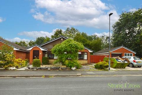 3 bedroom detached bungalow for sale, Beardsmore Drive, Lowton, WA3 2JH