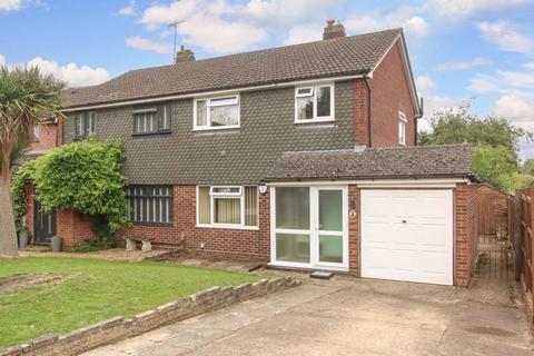 3 bedroom semi-detached house for sale, Fir Tree Close, Hemel Hempstead