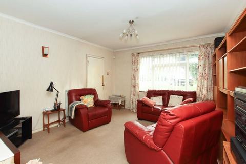 3 bedroom semi-detached house for sale, Fir Tree Close, Hemel Hempstead