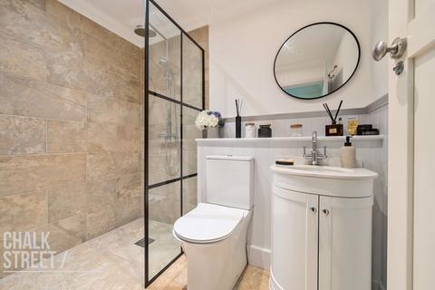 11 Repton Avenue, Romford, RM2 5LU