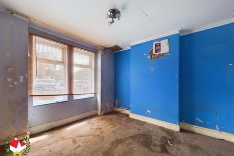 2 bedroom end of terrace house for sale, Calton Road, Gloucester