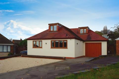 4 bedroom bungalow for sale, Broomhill Close, Birmingham B43