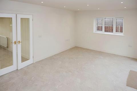 29 Broomhill Close, Birmingham, B43 5BT