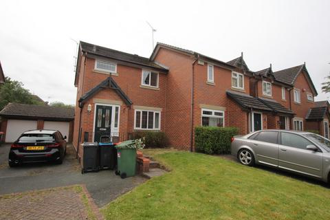 3 bedroom semi-detached house to rent, Newry Park East, Chester