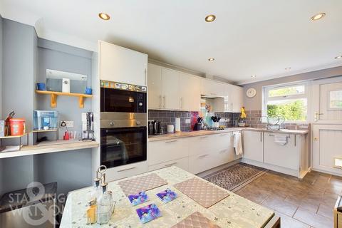 3 bedroom detached house for sale, Richmond Road, Long Stratton, Norwich