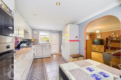 3 bedroom detached house for sale, Richmond Road, Long Stratton, Norwich