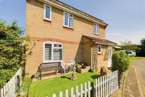 3 bedroom detached house for sale, Richmond Road, Long Stratton, Norwich