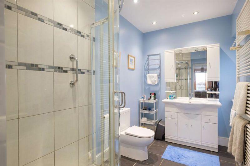 En-suite shower room