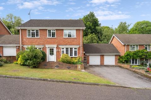 4 bedroom detached house for sale, Lowdon Close, High Wycombe HP11