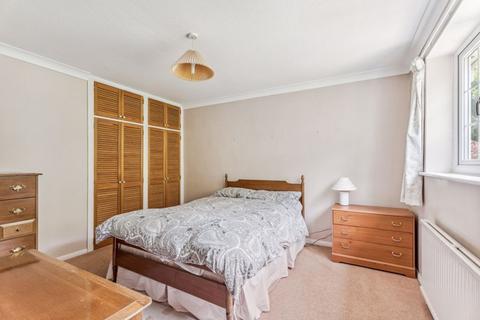 3 Lowdon Close, High Wycombe, HP11 1DN