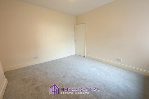 2 bedroom ground floor flat to rent, Bilbrough Gardens, Benwell NE4