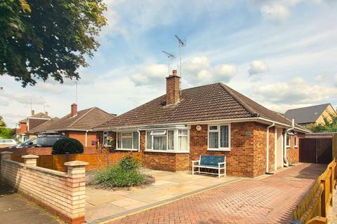 2 bedroom semi-detached bungalow for sale, Cleevemount Close, Pitville, Cheltenham GL52