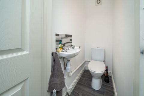 31 Ashdown Drive, Wordsley, Stourbridge, DY8 5QY