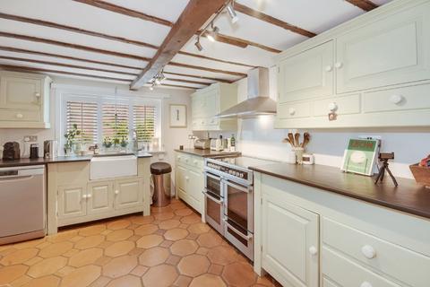 3 bedroom cottage for sale, Rural Marden, Kent TN12