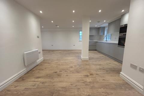 2 bedroom apartment to rent, Hollybush Street, London E13