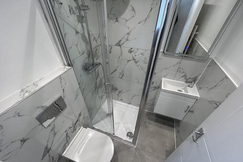 1 bedroom apartment to rent, Hollybush Street, London E13