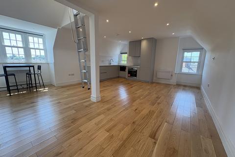 undefined, Hollybush Street, London E13