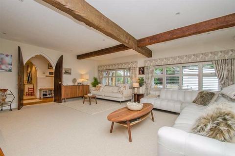 90 Walsall Road, Great Wyrley, Walsall, WS6 6LA