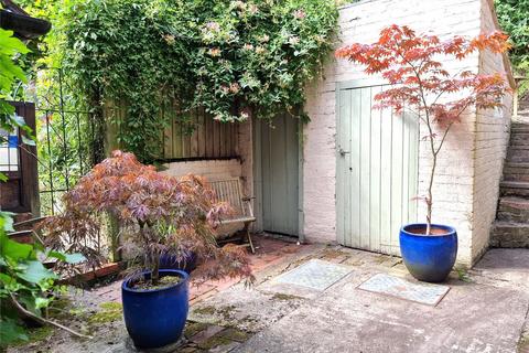 14 Severnside, Ironbridge, Telford, TF8 7AF