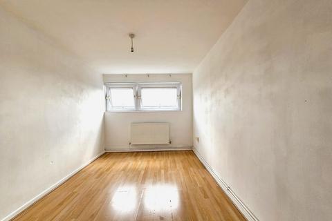 2 bedroom flat to rent, Owen Waters House, 380 Fullwell Avenue IG5