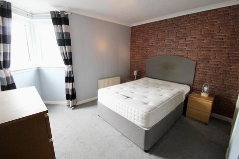 2 bedroom flat to rent, Rosebank Gardens, Aberdeen, AB11