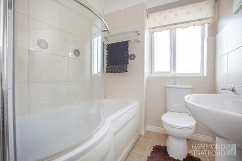 2 Hazel Road, Attleborough, NR17 1TB