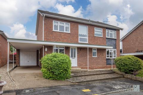 4 bedroom detached house for sale, Chestnut Hill, Eaton