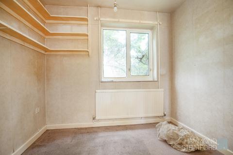 23 Meadow Way, Attleborough, NR17 2HL