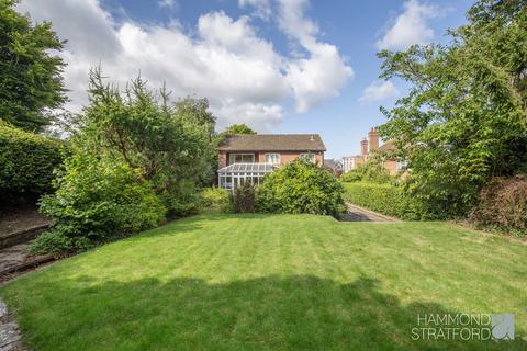 4 bedroom detached house for sale, Bluebell Road, Eaton