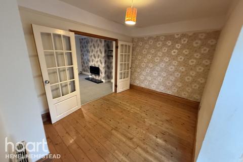 undefined, Cedar Walk, Hemel Hempstead