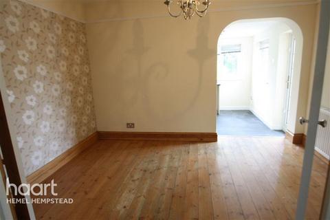 undefined, Cedar Walk, Hemel Hempstead