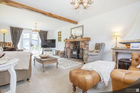 Avons Cottage Hale Road, Ashill, Thetford, IP25 7BL
