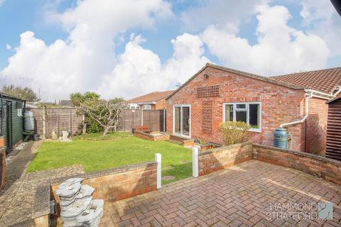 3 bedroom detached bungalow for sale, Buckland Rise, Eaton