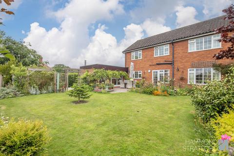 3 bedroom detached house for sale, High Green, Great Melton