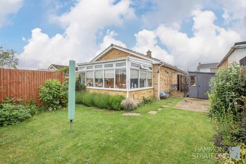 3 bedroom detached bungalow for sale, Cedar Drive, Attleborough