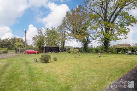 2a Beeches Lane, Hardingham, Norwich, NR9 4EE