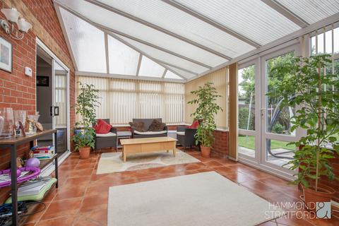 16 Ash Tree Close, Attleborough, NR17 2QP