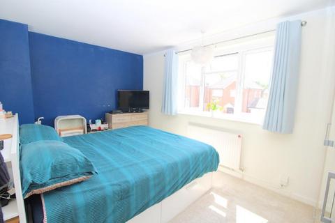 2 bedroom end of terrace house for sale, Chesford Road, Putteridge, Luton, Bedfordshire, LU2 8BE