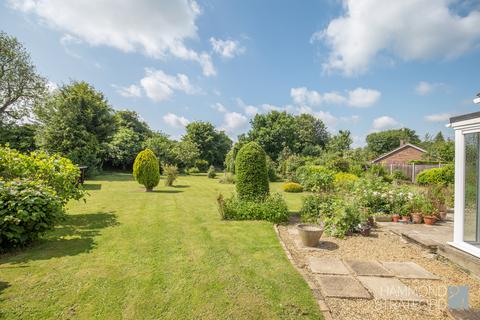3 bedroom detached bungalow for sale, Rosary Close, Mulbarton