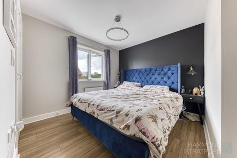 50 Finch Road, Attleborough, NR17 1GL