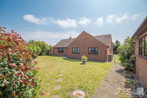 5 bedroom chalet for sale, Falcon Road West, Sprowston