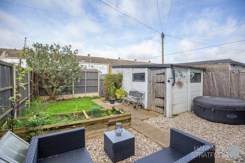 15 Beech Close, Wymondham, NR18 0HN