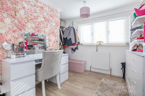 15 Beech Close, Wymondham, NR18 0HN