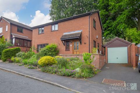 4 bedroom detached house for sale, Blakeney Close, Eaton