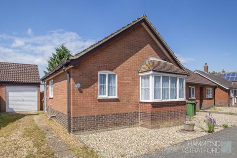 2 bedroom detached bungalow for sale, Rectory Gardens, Hingham