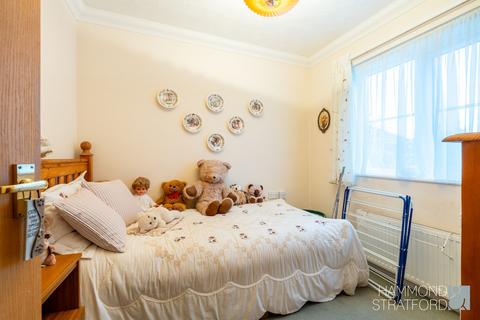 4 Eden Close, Attleborough, NR17 2EP