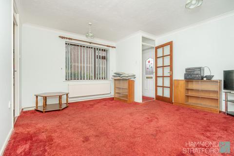 19 Arlington Close, Attleborough, NR17 2NF