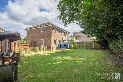 3 bedroom semi-detached house for sale, Elizabeth Close, Attleborough