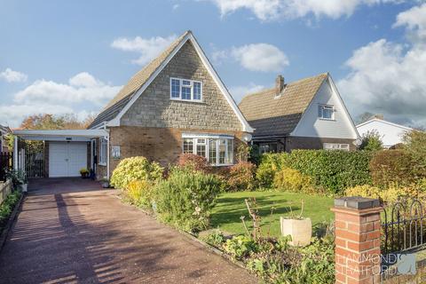 3 bedroom detached house for sale, Central Close, Hethersett